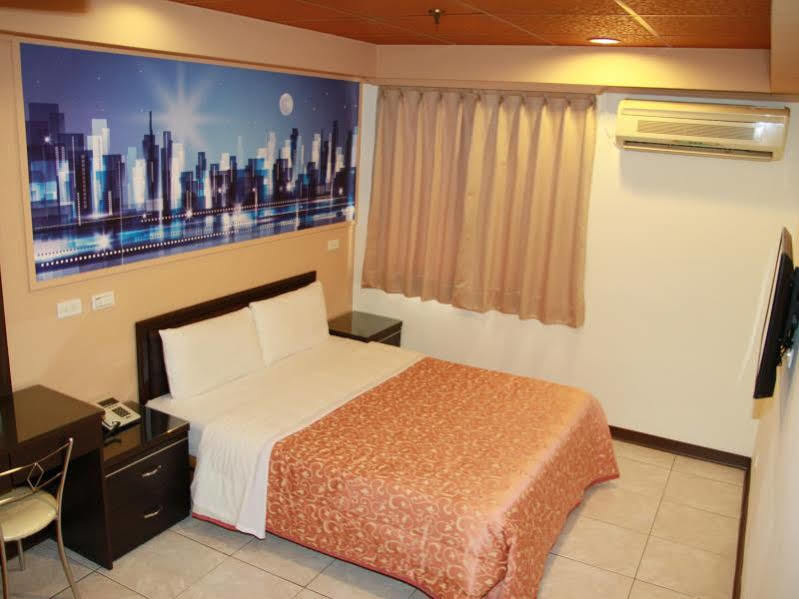 Ti Hwa Hotel Тайбэй Экстерьер фото