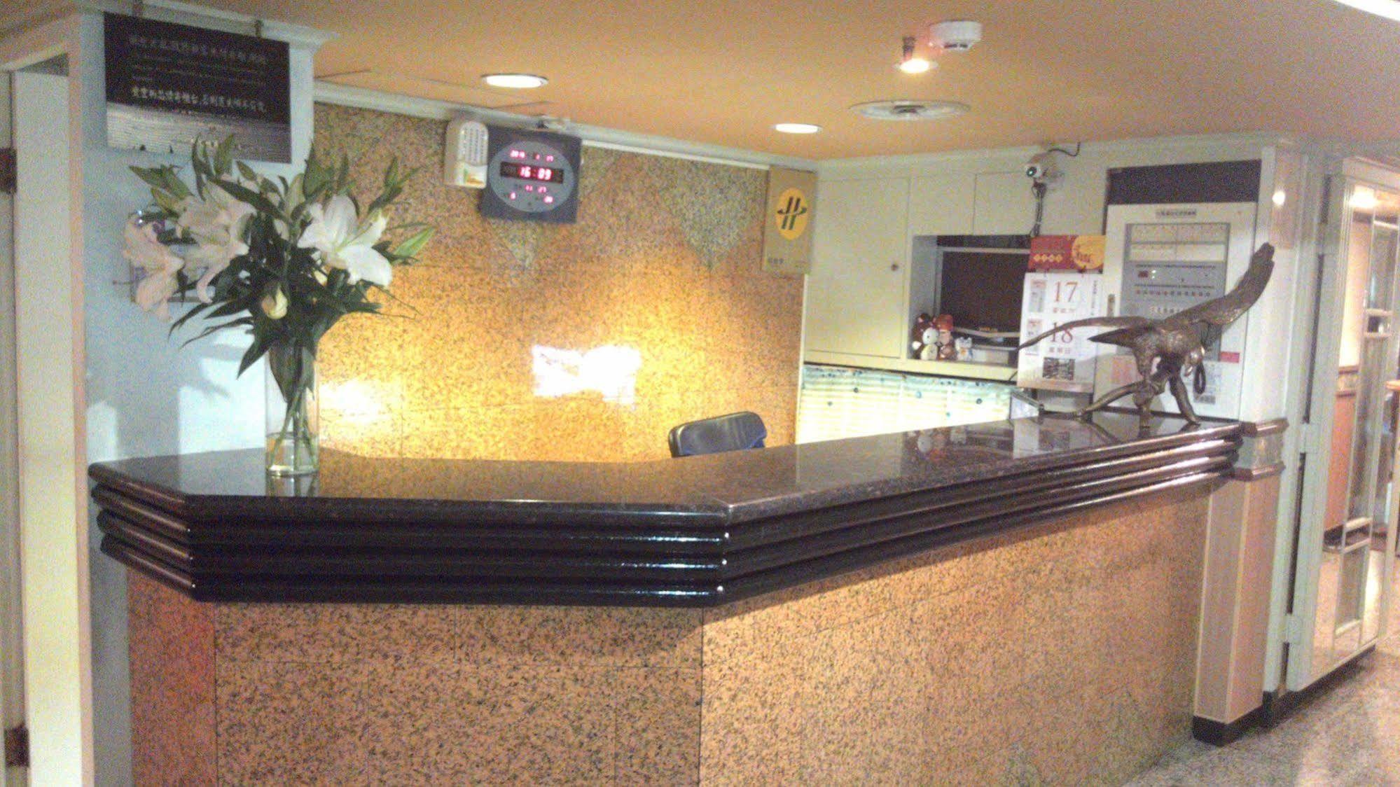 Ti Hwa Hotel Тайбэй Экстерьер фото